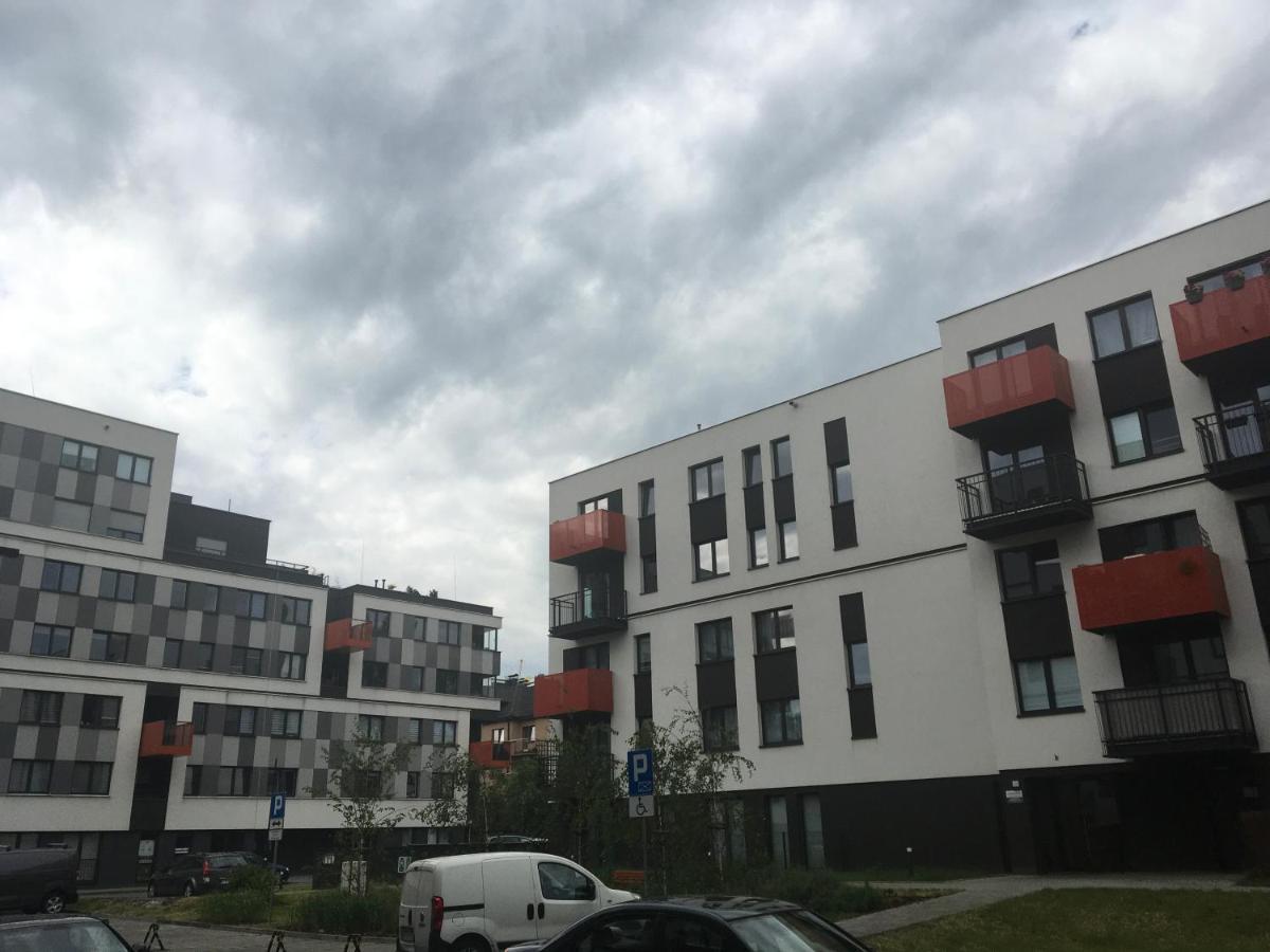 Sky One Appartamento Cracovia Esterno foto